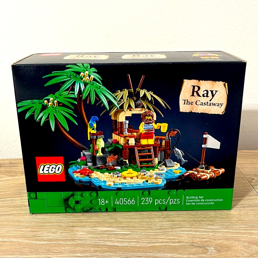 LEGO Ray Castaway set